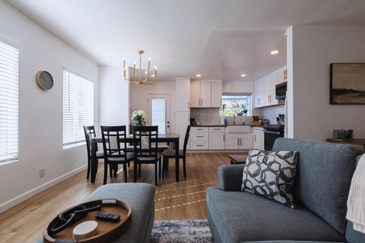 Cozy Modern 3 Bed 1 Bath Home - Pet Friendly! Lawndale Dış mekan fotoğraf